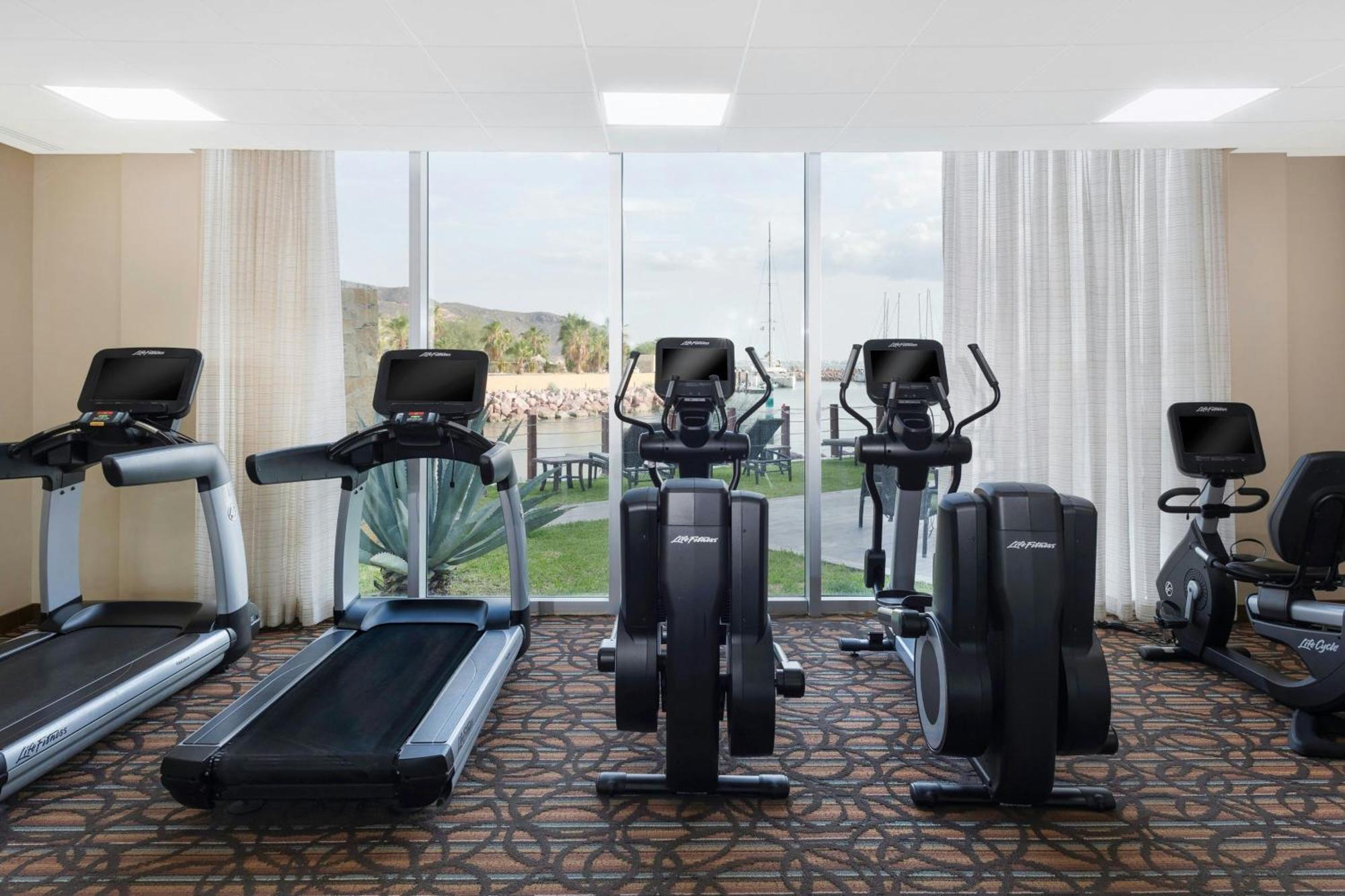 Courtyard By Marriott La Paz Baja California Sur Hotel Bagian luar foto