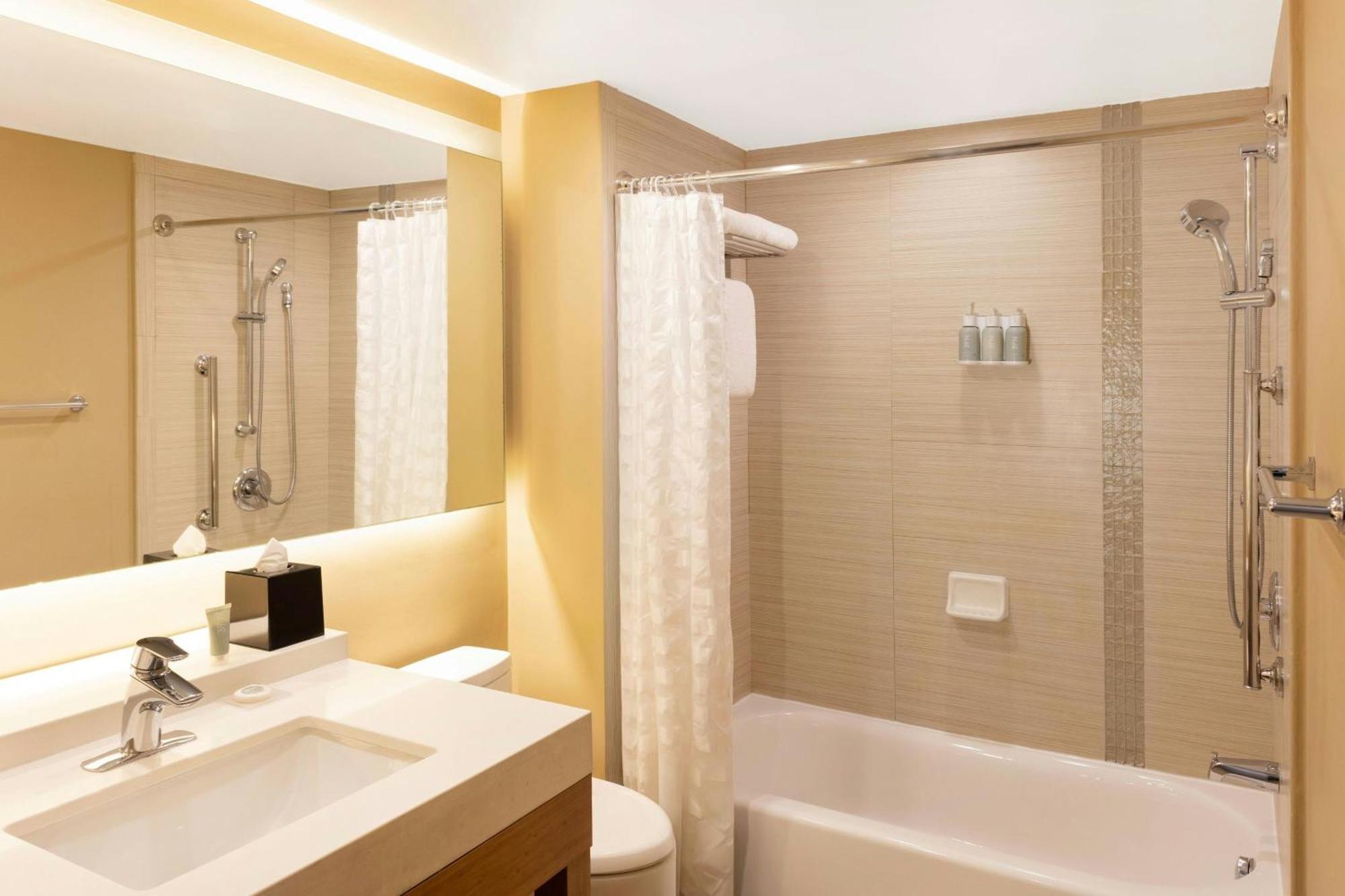 Courtyard By Marriott La Paz Baja California Sur Hotel Bagian luar foto
