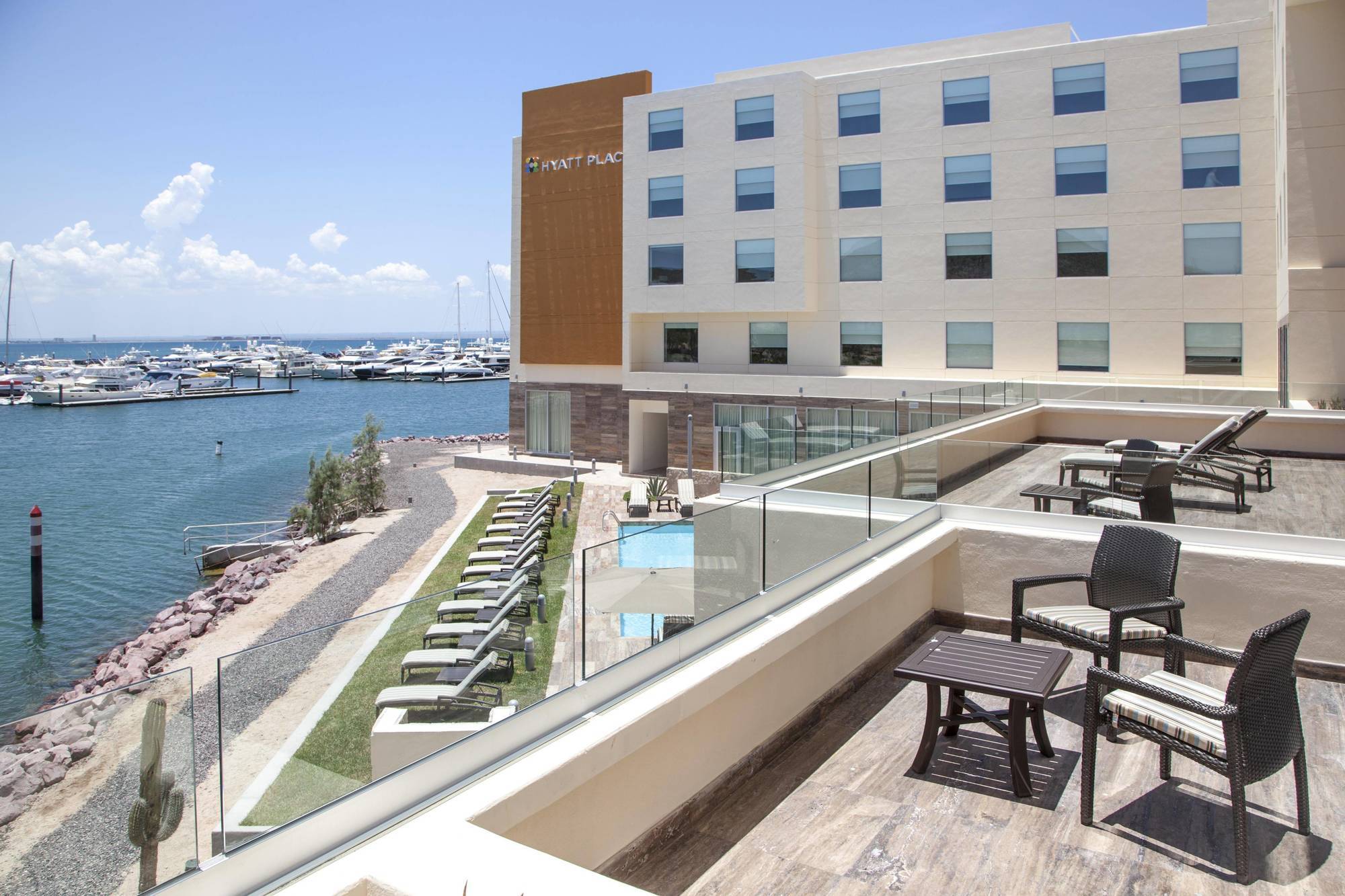 Courtyard By Marriott La Paz Baja California Sur Hotel Bagian luar foto